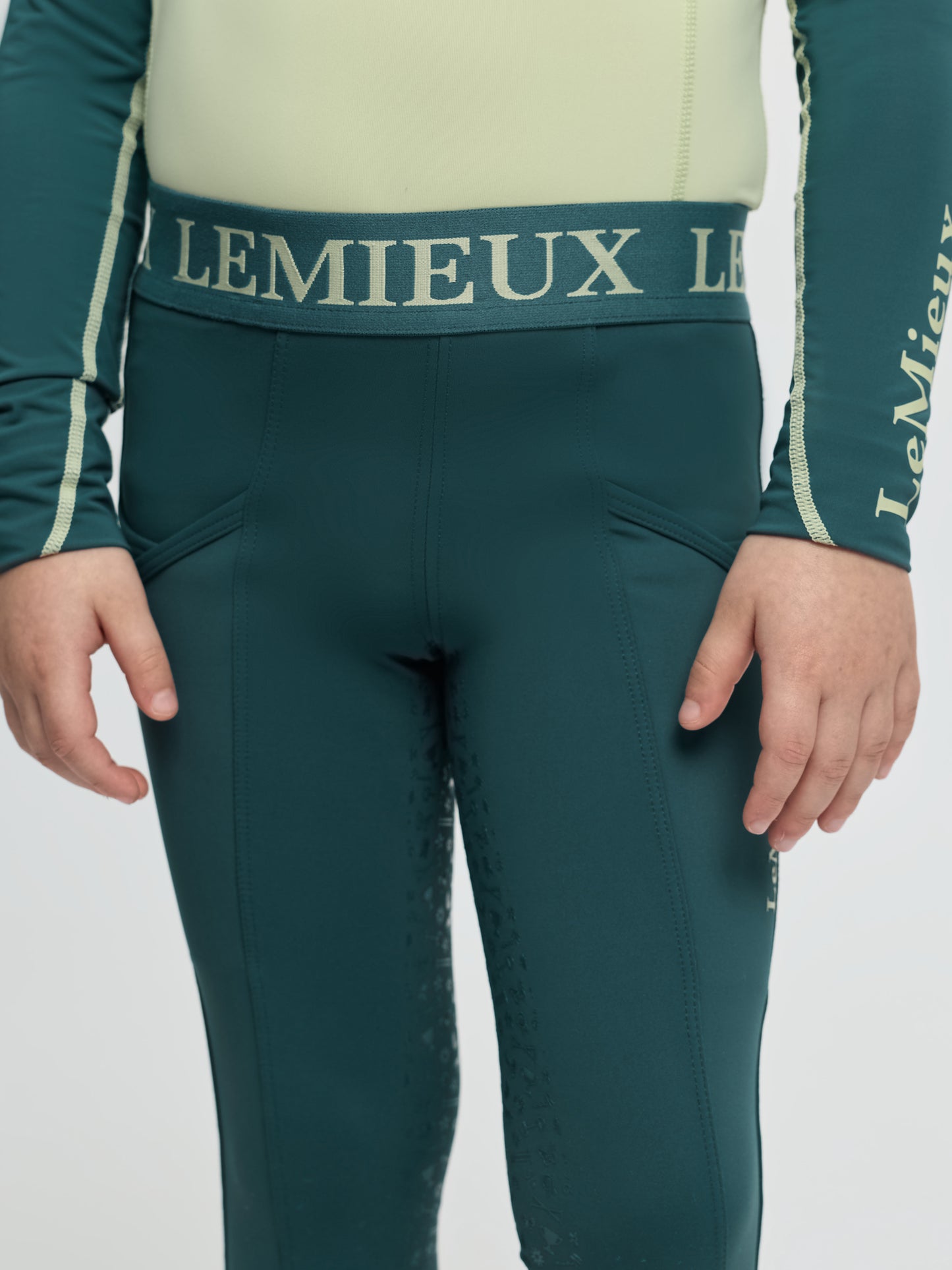 LeMieux Mini Pull On Breech