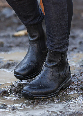 Kerrits Woodstock Waterproof Barn Boot - Black