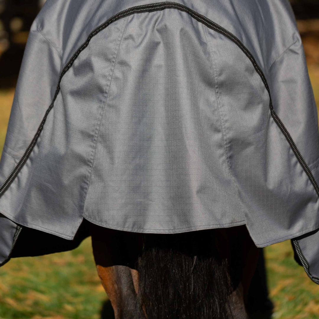 Equinavia Arktis Extended Neck Heavy Weight Turnout Blanket 300g