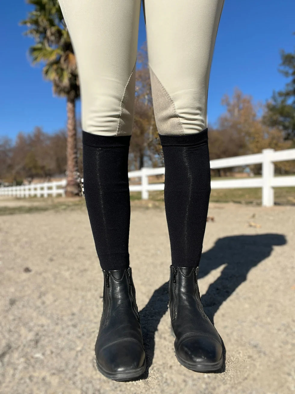 Dreamers And Schemers Simple Solid Pair of Socks