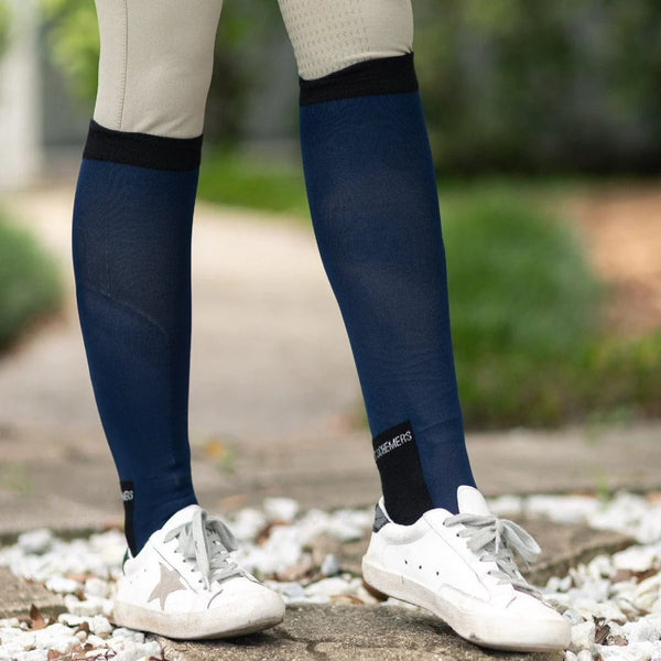 Dreamers And Schemers Simple Solid Pair of Socks