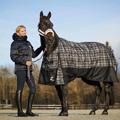 Horze Nevada Medium Weight Turnout Blanket 200g - Black/Chocolate Chip Brown